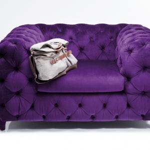 Křeslo Desire Velvet Blackberry